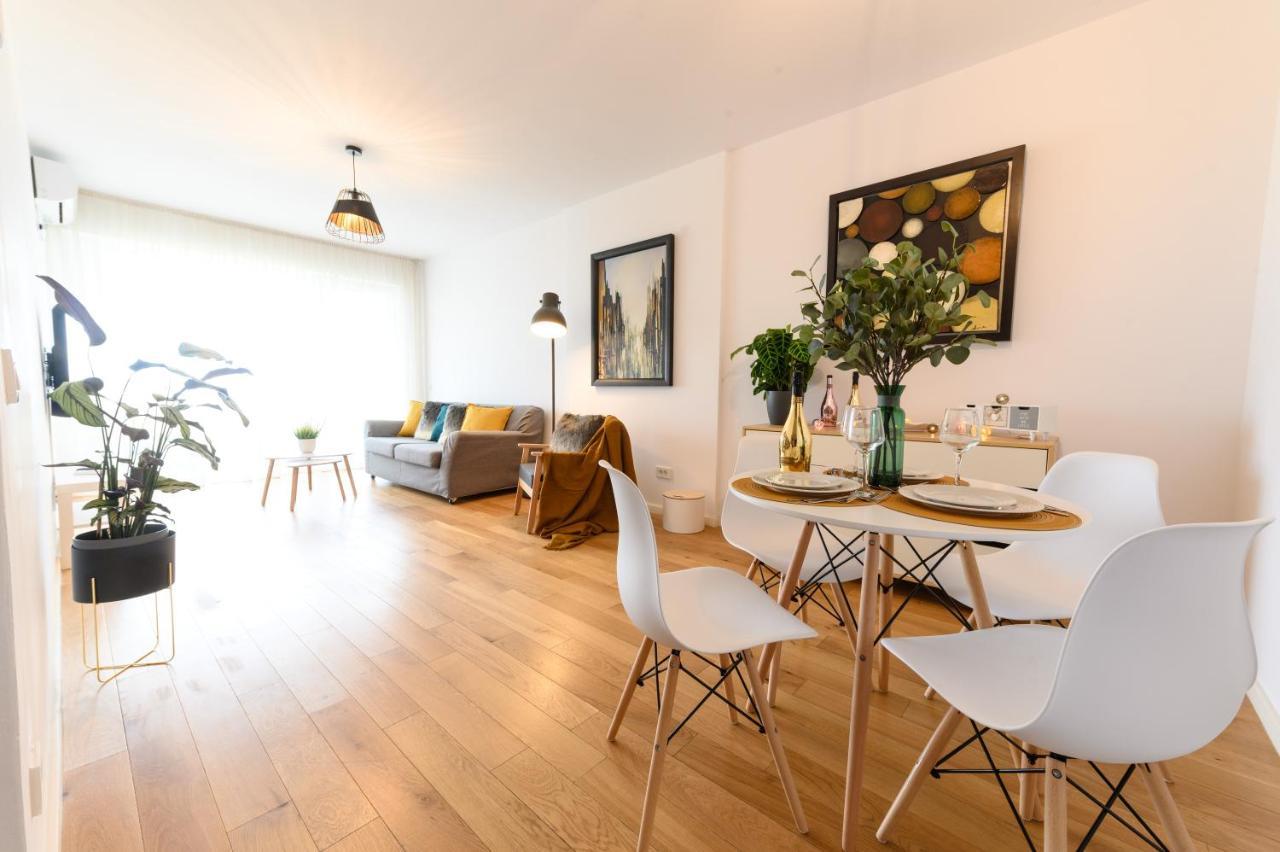 Appartement North Artistique - Aviatiei à Bucarest Extérieur photo